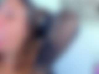 Live cam show with MayeUtica - Asshole Mature on Strip Flash - Live Sex Shows