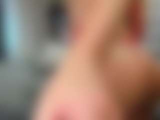Flexxxybella's Live Sex Cam Show