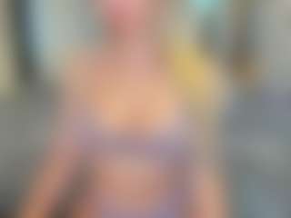 Flexxxybella's Live Sex Cam Show