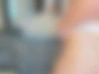Live cam show with Flexxxybella - Anal MILF on EXY