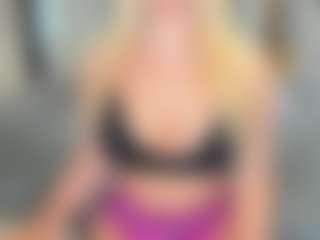 Flexxxybella's Live Sex Cam Show