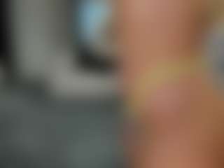 Live cam show with Flexxxybella - Strip Blonde Hair on camwithhim.com