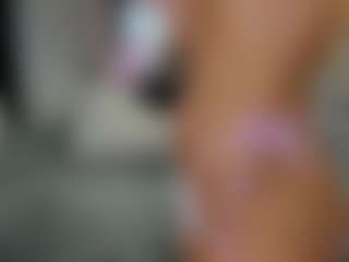 Flexxxybella's Live Sex Cam Show