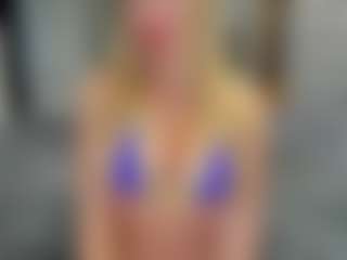Flexxxybella's Live Sex Cam Show