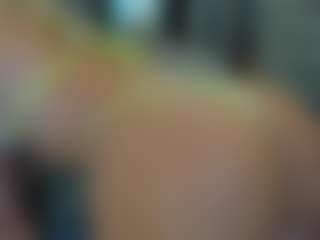 Live cam show with Flexxxybella - Blonde Hair MILF on Camsoda
