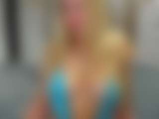 Flexxxybella's Live Sex Cam Show