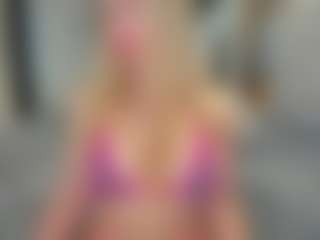 Flexxxybella's Live Sex Cam Show