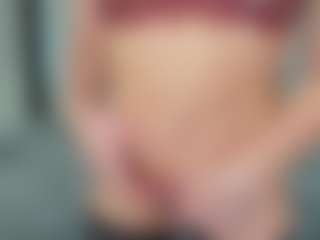 Flexxxybella's Live Sex Cam Show