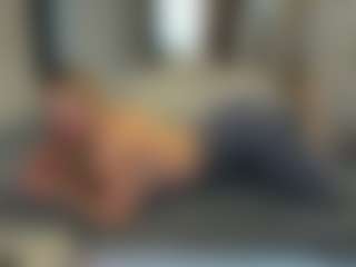Flexxxybella's Live Sex Cam Show