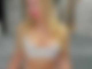 Live cam show with Flexxxybella - Blonde Hair Shaved Pussy on Camsoda