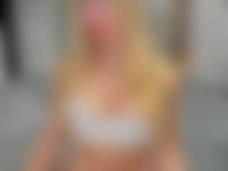 Flexxxybella's Live Sex Cam Show
