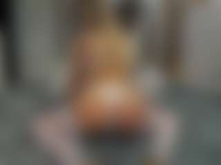 Flexxxybella's Live Sex Cam Show