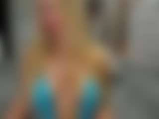 Flexxxybella's Live Sex Cam Show