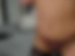 Flexxxybella's Live Sex Cam Show