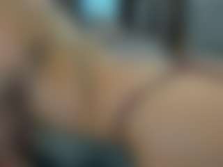 Flexxxybella's Live Sex Cam Show