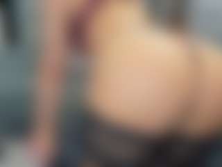 Flexxxybella's Live Sex Cam Show