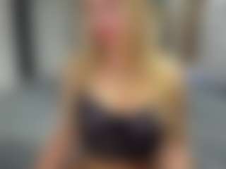 Flexxxybella's Live Sex Cam Show