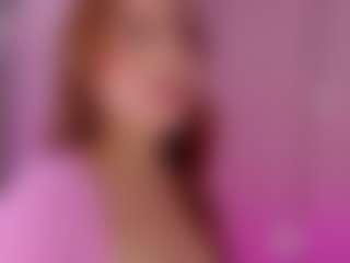 Live cam show with Linacamg9 - Strip on xDating