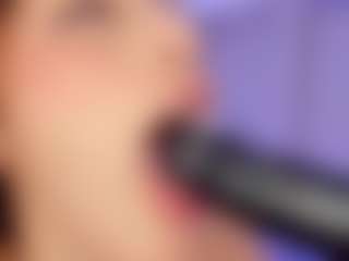 Linacamg9's Live Sex Cam Show
