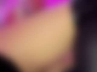 Live cam show with Linacamg9 - Young Adult on Dolls Live