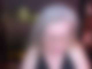 Live cam show with NataliMellow - Granny on Hubzter Live