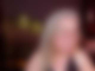Live cam show with NataliMellow - Striptease Granny on AdultVida.com