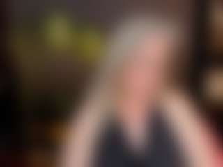 Live cam show with NataliMellow - Granny on Camsoda