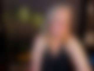 Live cam show with NataliMellow - Glasses on Camming Site