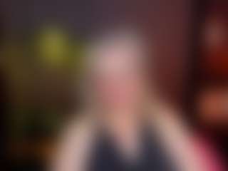 Live cam show with NataliMellow - Dildo Or Vibrator Granny on UwU Esports