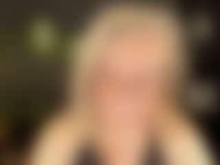 Live-camshow met NataliMellow - Granny Dildo op Camsoda