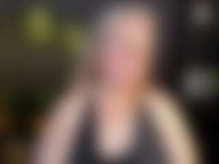 Live cam show with NataliMellow - Granny MILF on mypornchat.com