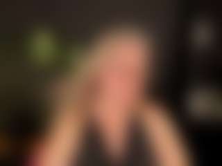 Live cam show with NataliMellow - Granny on Camming Site