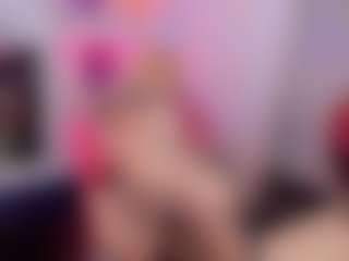 Live cam show with NicoleKind - Living Room on fapnchat