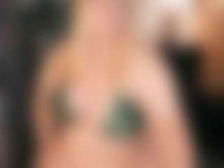 NicoleKind's Live Sex Cam Show