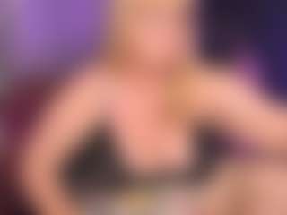 Live cam show with NicoleKind - Amateur Mature on sexylive.show