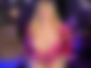 Live cam show with NicoleKind - Blonde Hair Middle Aged on realtime-chat