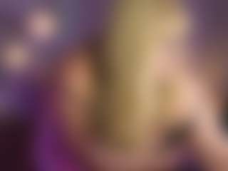 Live cam show with NicoleKind - Thong on Sweet Sext