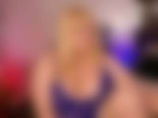 Live cam show with NicoleKind - Granny Big Tits on livesexfox.com