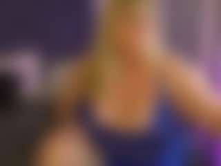 NicoleKind's Live Sex Cam Show