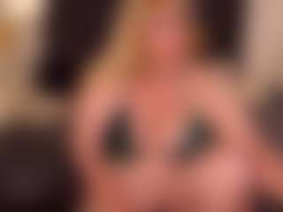 Live cam show with NicoleKind - Granny Blonde Hair on Strip Flash - Live Sex Shows
