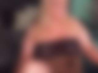 Live cam show with NicoleKind - Middle Aged on x69.live