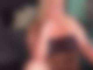 Live cam show with NicoleKind - Moaning on TottyGirls