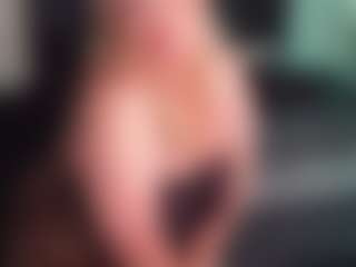 Live cam show with NicoleKind - Moaning on Fapmatic.com