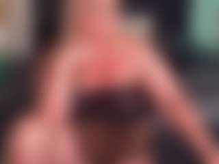 Live cam show with NicoleKind - Granny BBW on live18s.com
