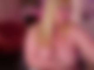 Live cam show with NicoleKind - Bikini on Gym Cam Girls