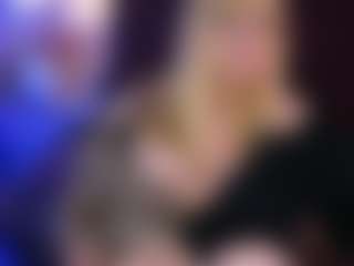NicoleKind's Live Sex Cam Show