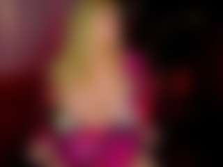 Live cam show with NicoleKind - Blonde Hair MILF on milfzrlive.com