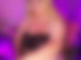 NicoleKind's Live Sex Cam Show