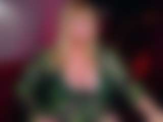 Live cam show with NicoleKind - Middle Aged on Gym Cam Girls