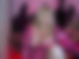 Live cam show with NicoleKind - Granny Blonde Hair on TeamSkeetLive